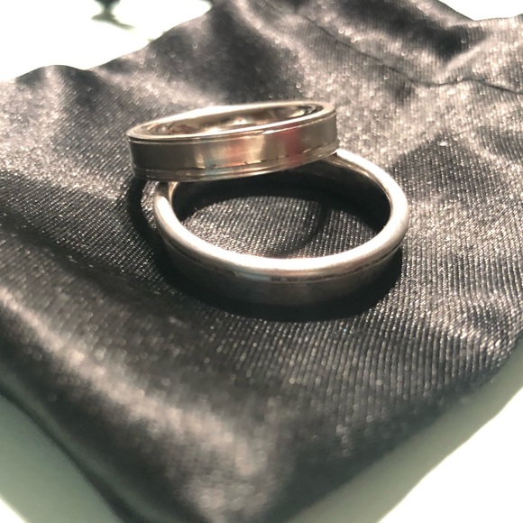 Breuning Sterling Silver 5mm width beveled striped band - Picture 3 of 15